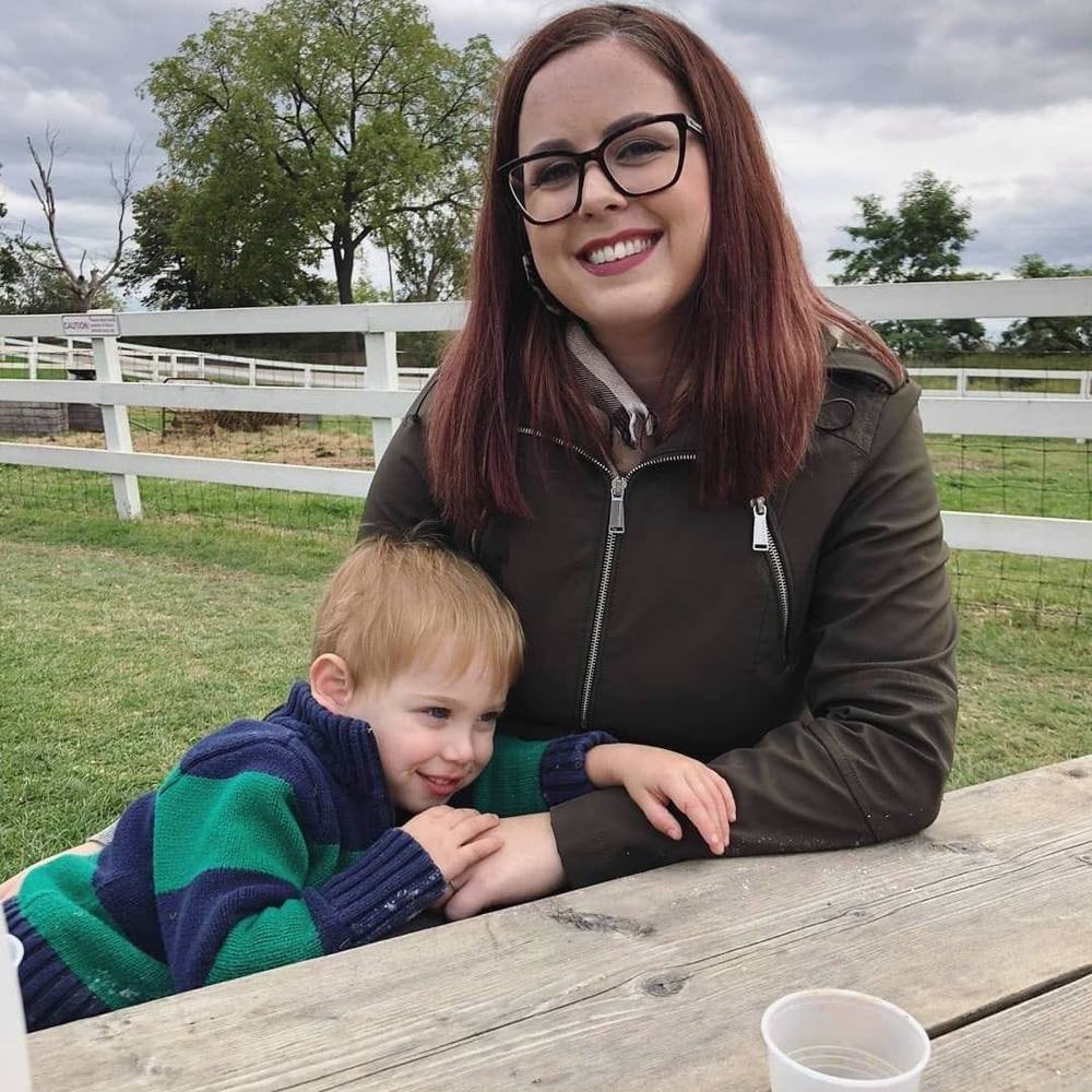 Meet your Posher, Emily